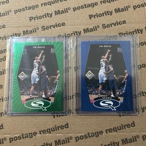 (x2️⃣) Tim Duncan ‘98 Upper Deck “Starquest” Green & Blue Insert Card No. SQ24